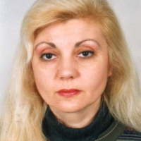 Членове